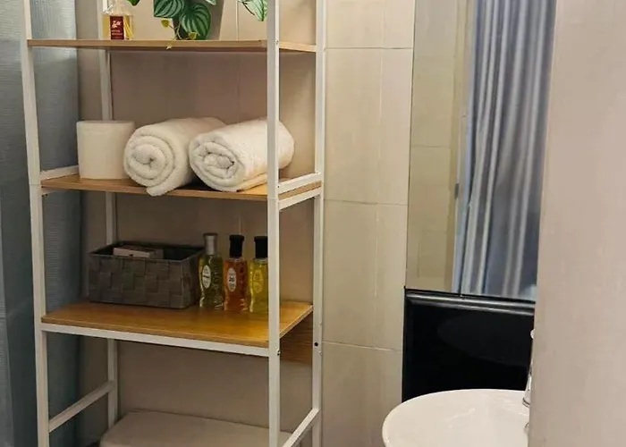 Aparthotel Cityscape Parkside Newport Manila